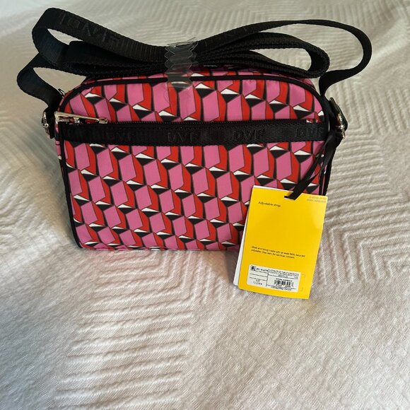 NWT Sold-Out DVFxTarget Travel Bag Collection - Picture 11 of 16